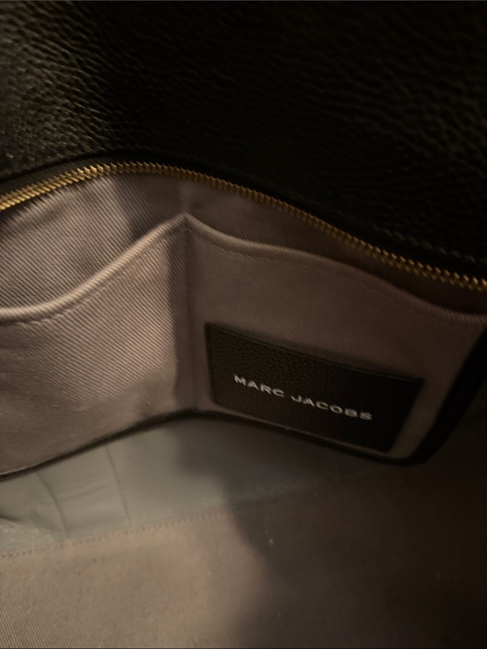 Marc Jacobs Black Pebbled Leather The Tote Bag - Picture 6 of 8